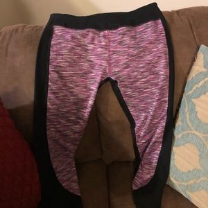 Fabletics capri workout pants